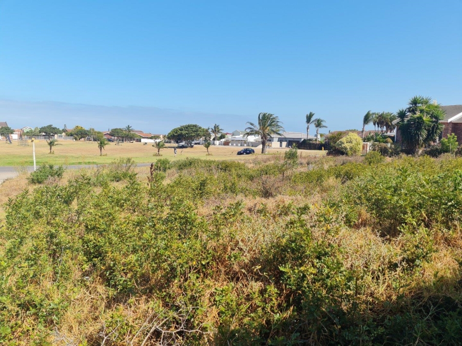 0 Bedroom Property for Sale in Wavecrest Eastern Cape